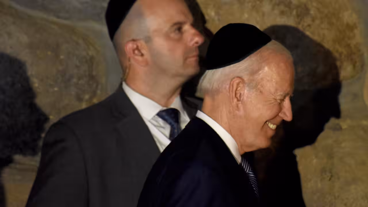 Joe Biden Visiting The Western Wall